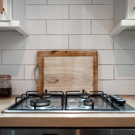 3 Bedroom Central Apartment In Belfast City Centre ภายนอก รูปภาพ