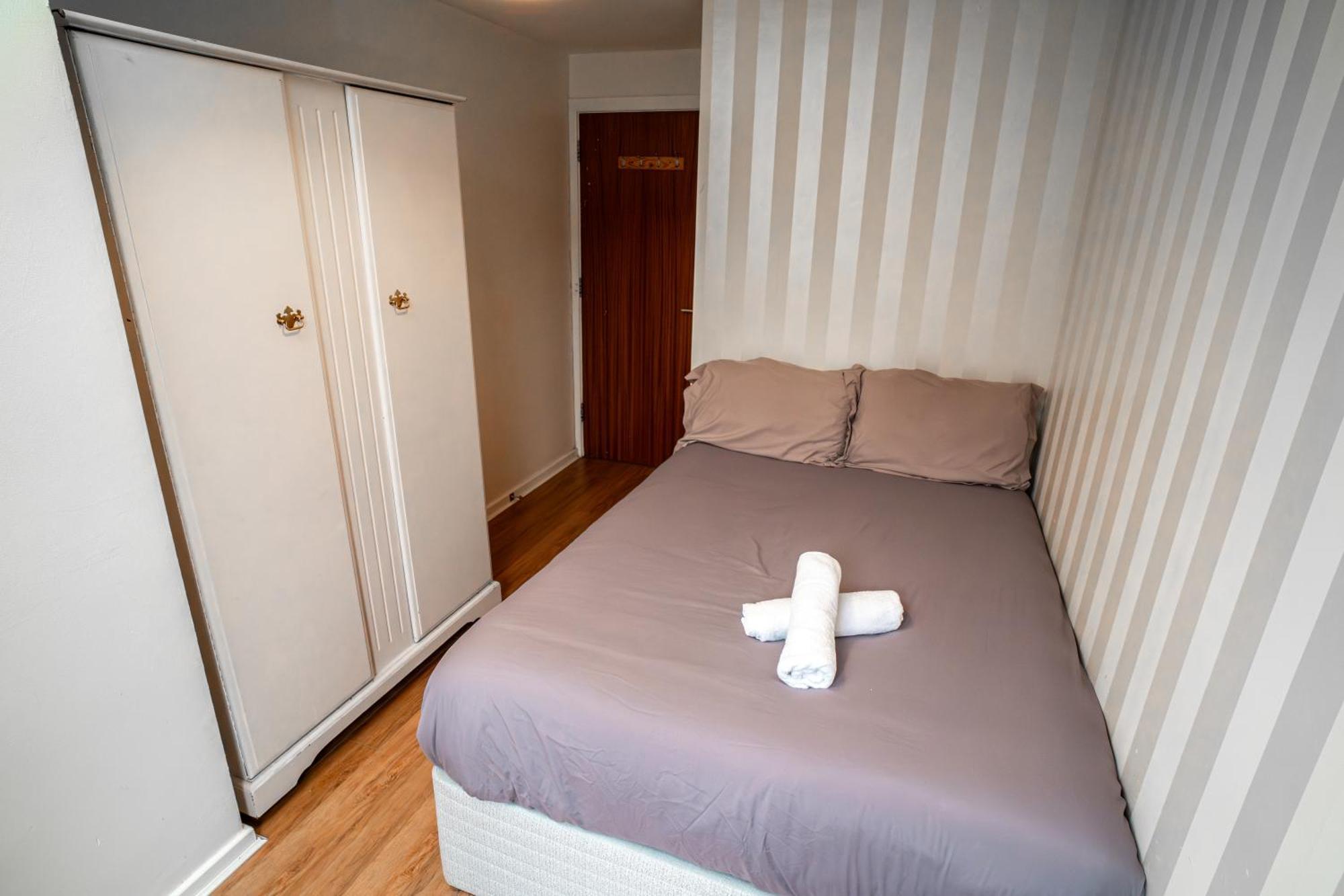 3 Bedroom Central Apartment In Belfast City Centre ภายนอก รูปภาพ
