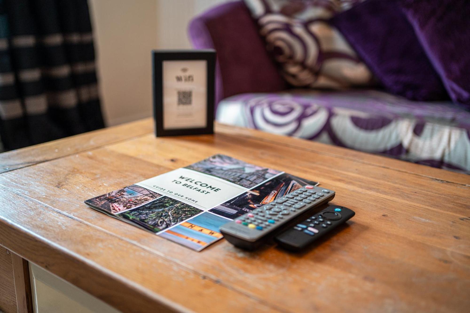 3 Bedroom Central Apartment In Belfast City Centre ภายนอก รูปภาพ
